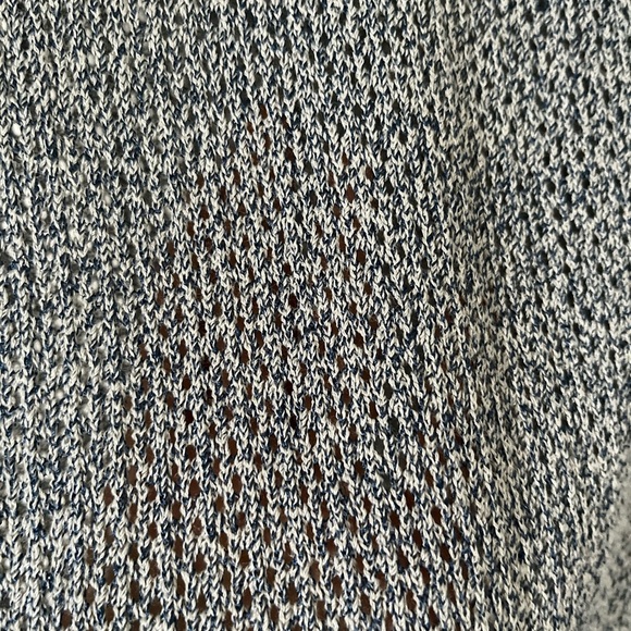 St. John Sports Wool-viscose Netted sleeveless top - Picture 4 of 9